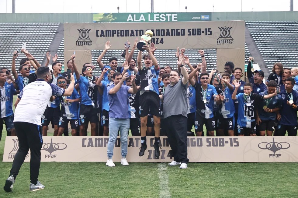Capital SAF é campeão do Candango Sub-15, vencendo o Legião de virada em uma emocionante final no Bezerrão.